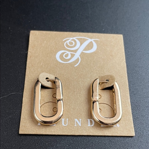 Plunder Design Jewelry Earring Lot of 4 White Stone and Gold Tone Earring Set - Picture 5 of 5